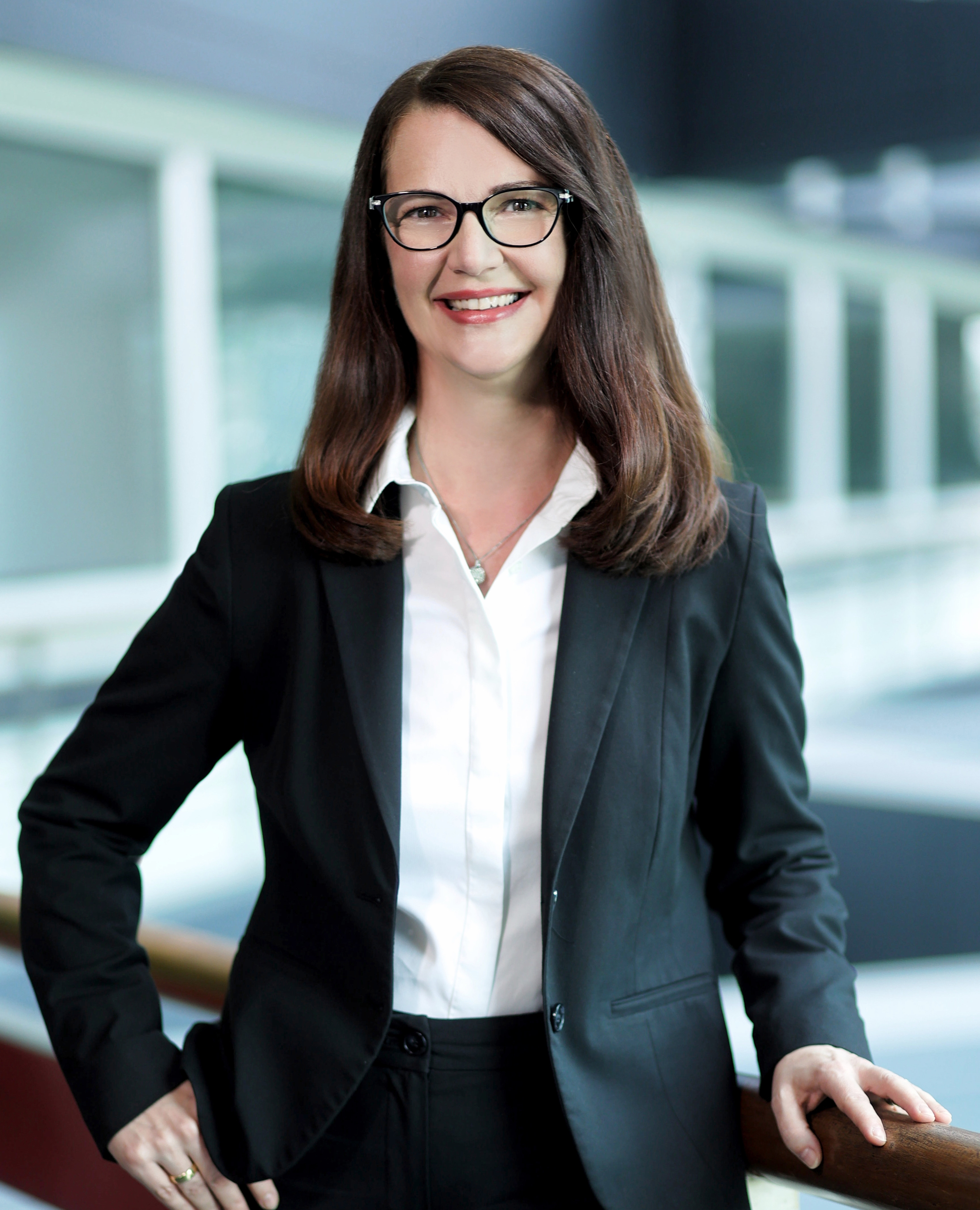 alexandra-lutz